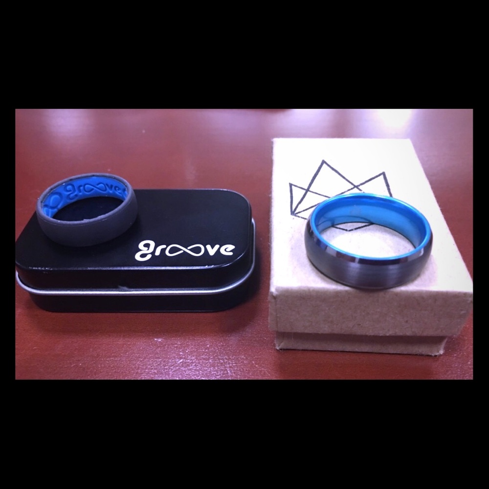 Men’s wedding rings